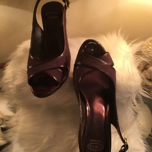Circa Joan & David - brown wedge 9.5m